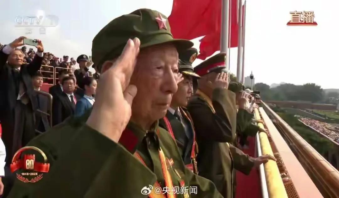 伟大的祖国母亲万岁万岁万万岁[ok][比心]