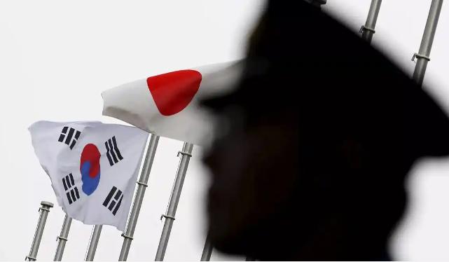 日本为什么独独对朝鲜瑟瑟发抖？不少人以为是怕平壤的核按钮，错了！真相是，朝鲜是全