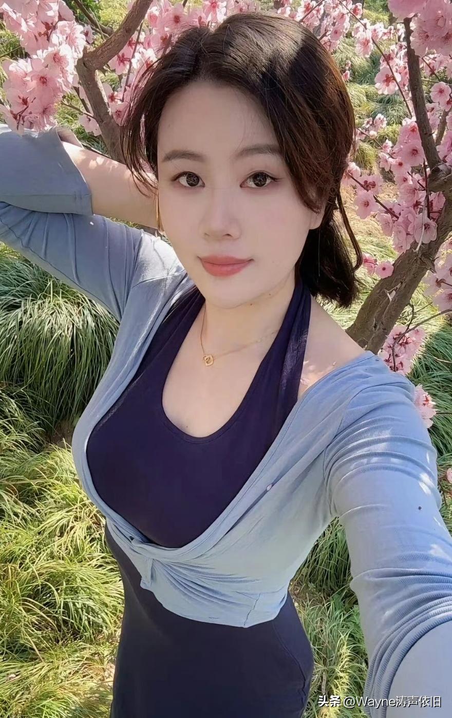 俏也不争春，只把春来报！有你在，我的春天才算到了！