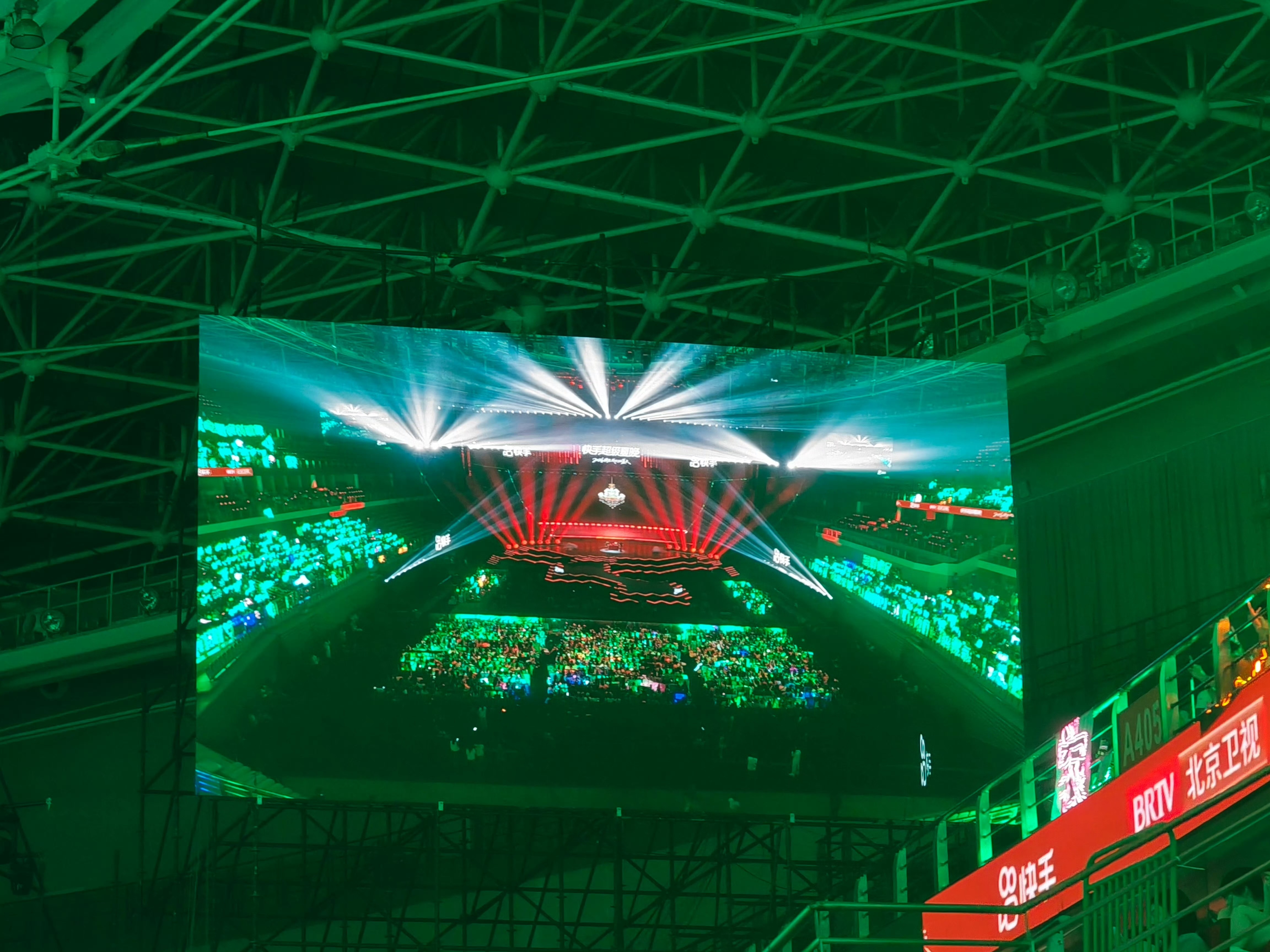 没想到夏晚绿海成了最后的绝唱，所有人都来瞻望这个绿海 ​​​