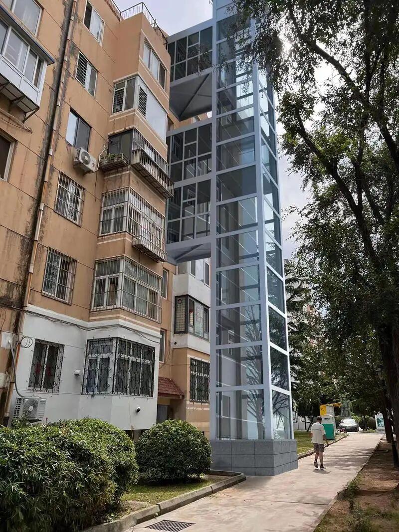 老楼装电梯，是利还是弊？