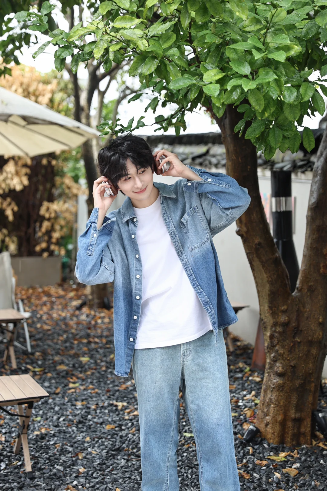 生活嘛 𝗷𝘂𝘀𝘁 𝘀𝗺𝗶𝗹𝗲. ◡