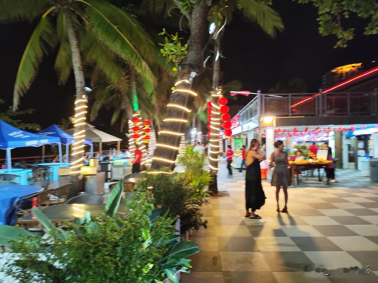 三亚大东海湾，简直是人间宝藏！它是三亚市吉阳区的4A级景区，免费开放，24小时等