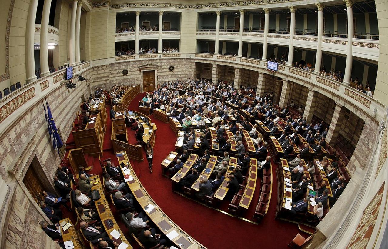 美国众议院多数派投票决定取消特朗普对加拿大的关税
美国众议院刚刚通过了一项联合决