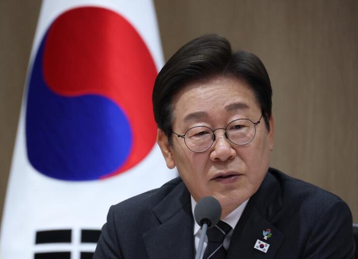 韩国很无奈：李在明能不能在9月3日访华，全看美国的脸色
 
韩国总统李在明可能会