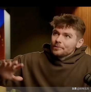 尼克・富恩特斯:

“五角大楼在对我们撒谎，伊朗击中了世界上最大的航空母舰杰拉尔