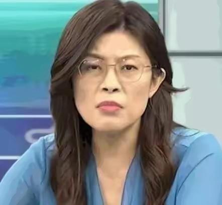 战争不是打几枚导弹，岛内演习已经在演练全社会转入战时。网上流传郑丽文一句“真和解