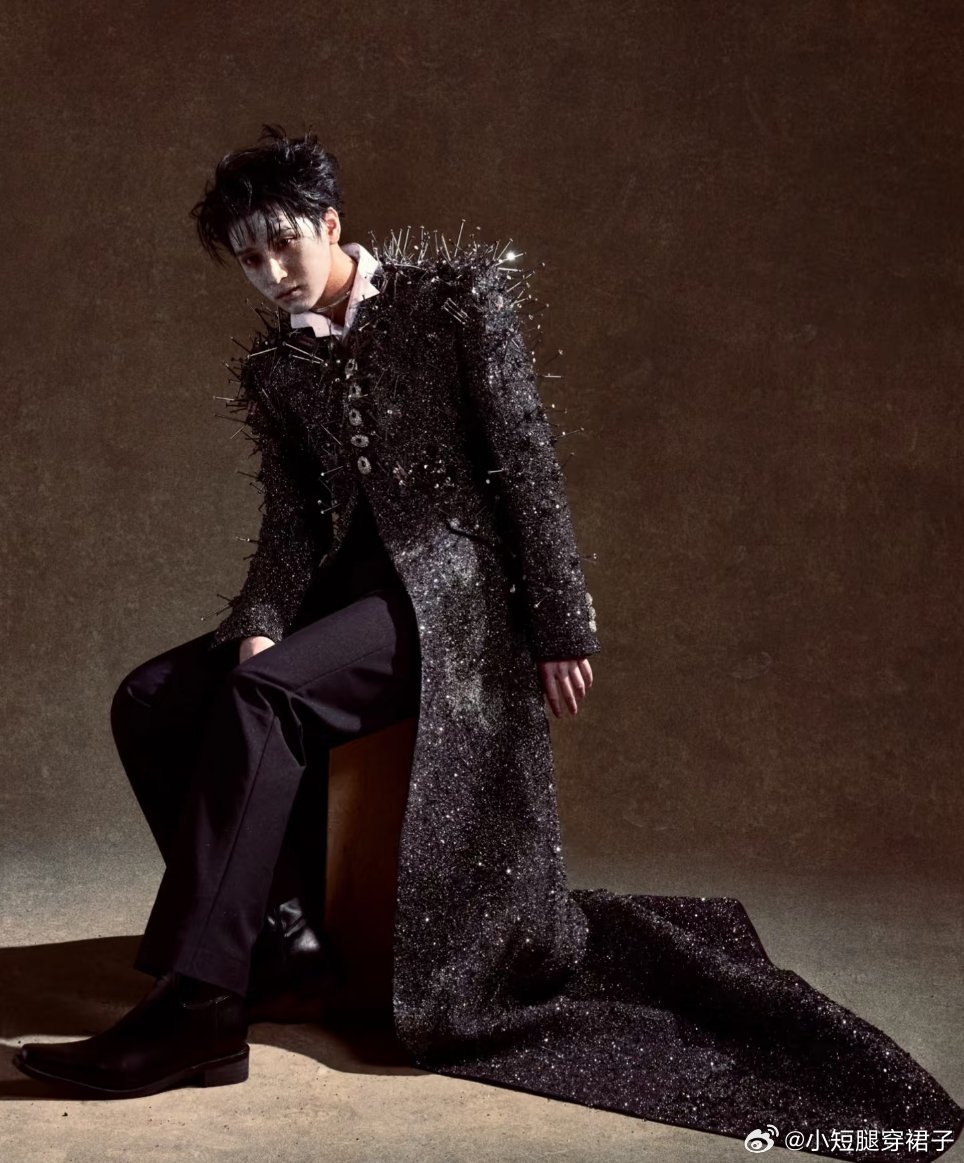 严浩翔我愿称之为鬼迷日眼