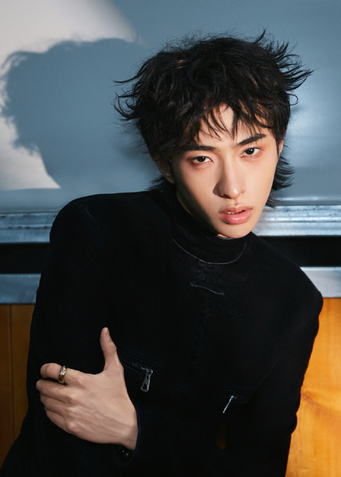 恩利筹备大眼音乐节谁跟我一样刷到恩利筹备大眼音乐节的工作日记，直接激动到凌晨还在