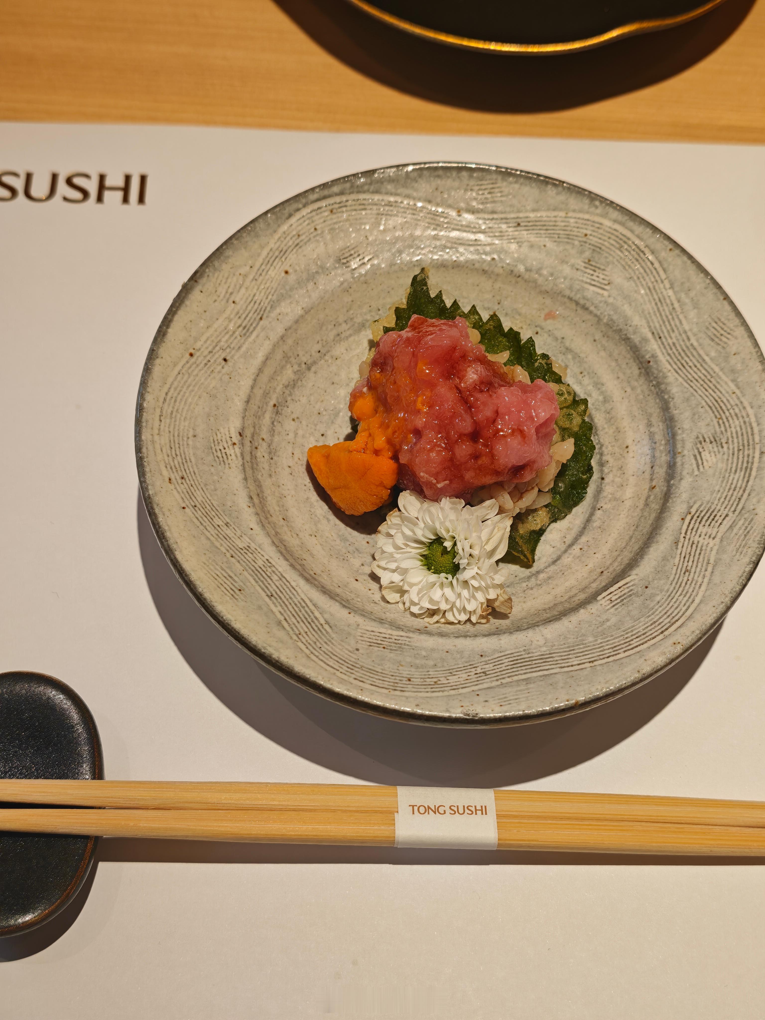 今日一人食，龙华刚开的omakase，味道还可以。 深圳·鸿荣源·壹成中心
