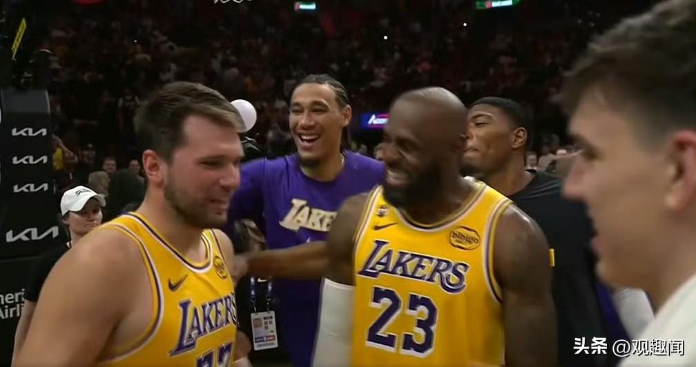 东契奇洛杉矶新的王！！！
比赛结束，东契奇60分，湖人134-126逆转热火，取