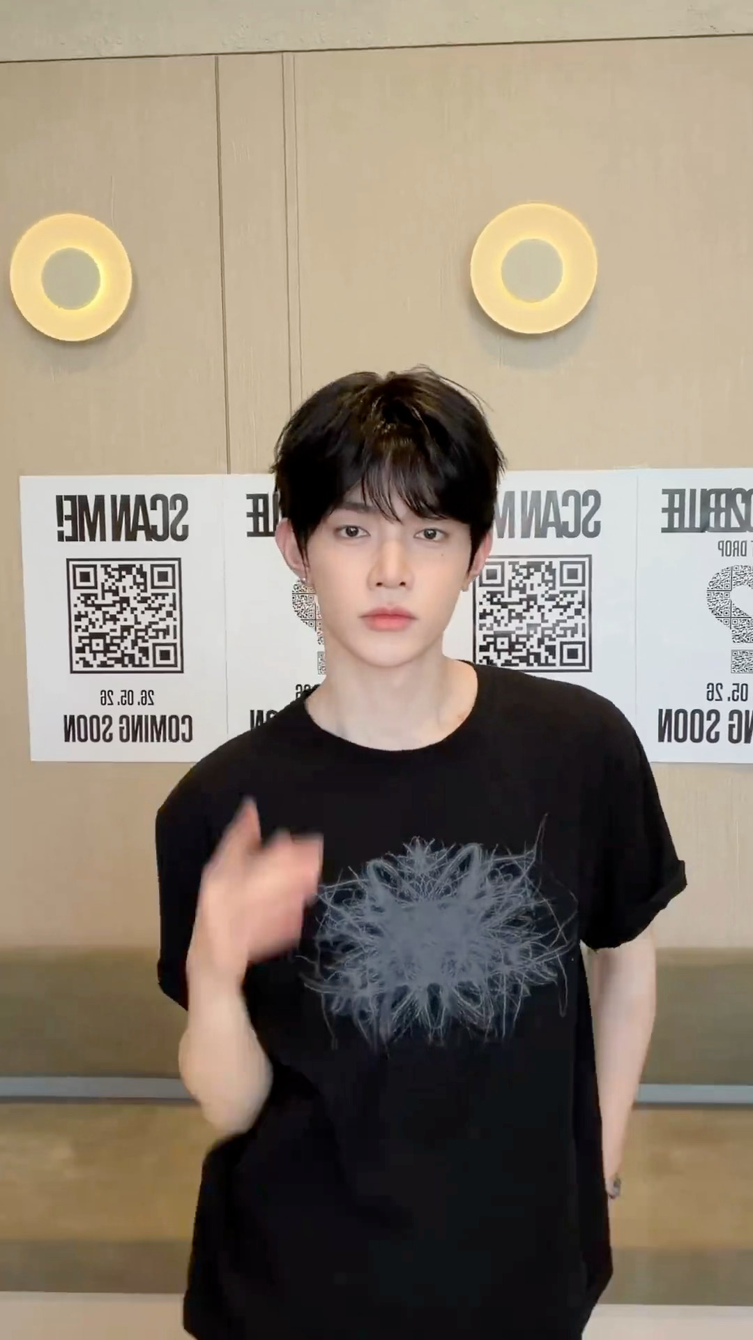 章昊最新Challenge 章昊新Challenge 好嫩好帅好会跳 完全逆生长