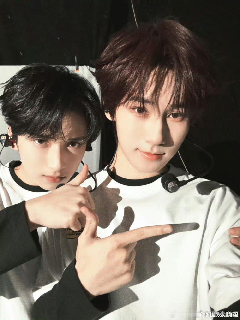 张真源回复兄弟们的祝福张真源一一回复时代少年团的生日祝福张真源挨个回复时团兄弟们