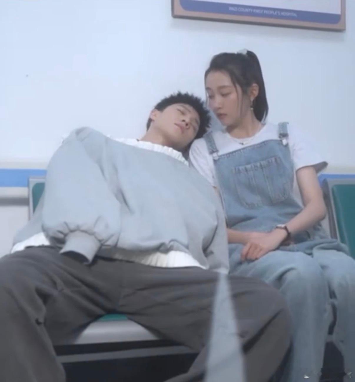 李昀锐耀眼520情感特辑cut 李昀锐《耀眼》的情感特辑太戳心了！和女主互相治愈