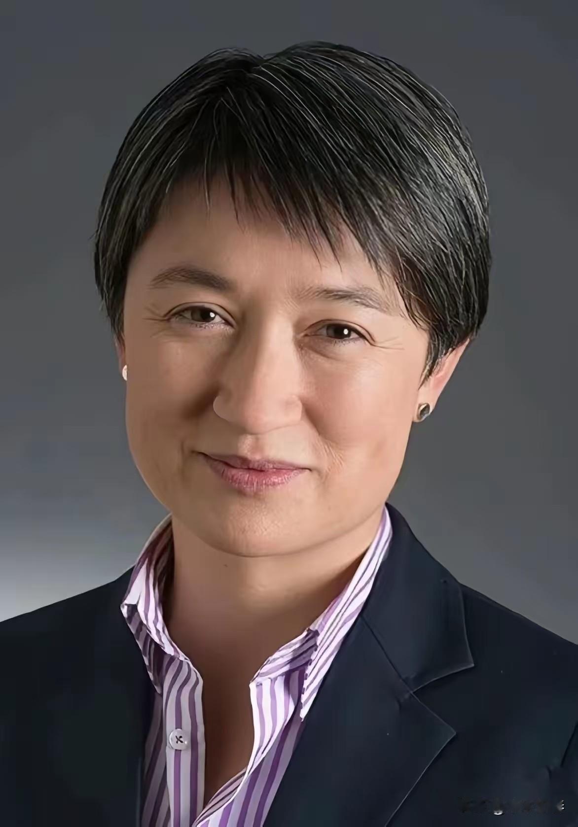 澳大利亚外长黄英贤发表声明，5月26日，澳印日美外长在印度新德里启动了"四方安全