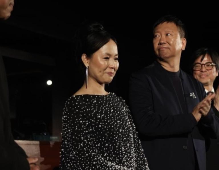 如果这样的电影都能上映，而且还能获得很好地票房的话，我觉得梅姨也可以洗白了！
5