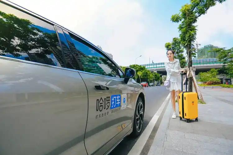 我会考虑选择乘坐哈啰的自动驾驶出租车。

哈啰在自动驾驶领域展现了强大的技术实力