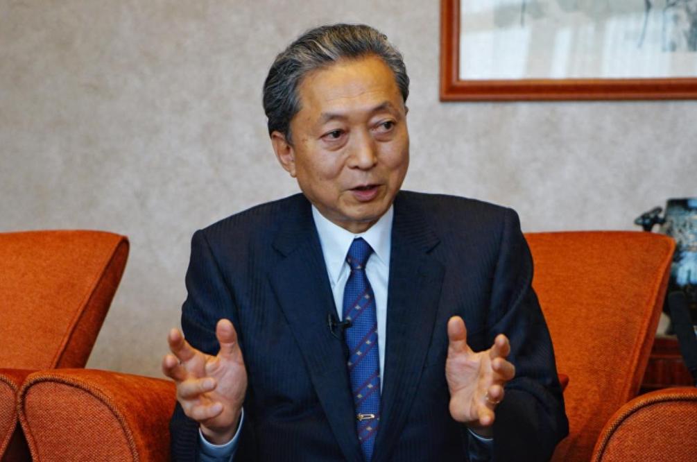 当下日本的外交与安全动向，正让东亚局势变得愈发复杂，一边是紧跟美国在南海制造事端