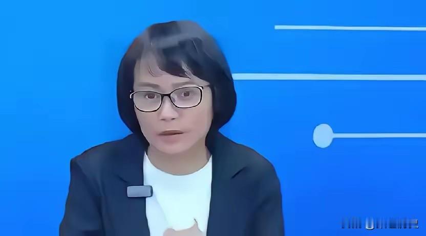 台湾一位女老师一句话，让14亿中国人瞬间红了眼眶！她说，大陆 14 亿人民为什么
