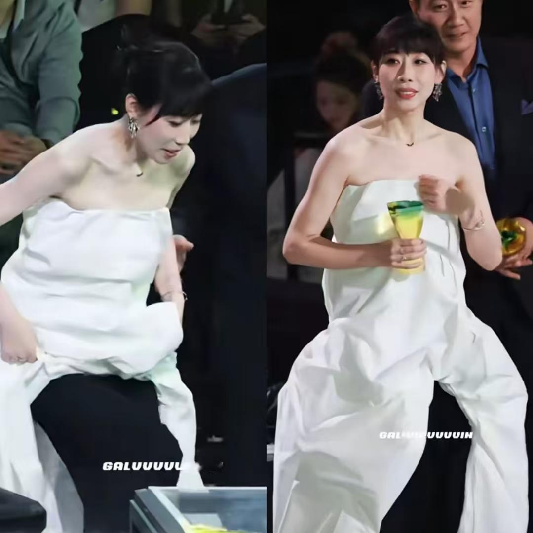 不是我说，
任素汐这礼服，
是哪个天才设计师想出来的把上衣和裙子设计得这么有误导