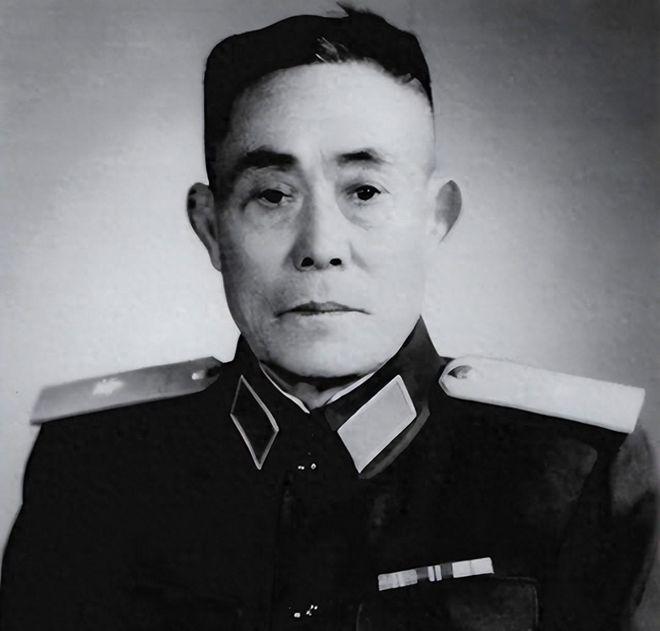 74年，彭德怀病逝，史可全闻讯绝食3天3夜后大喊：给我弄只烤鸭来。1974年，彭