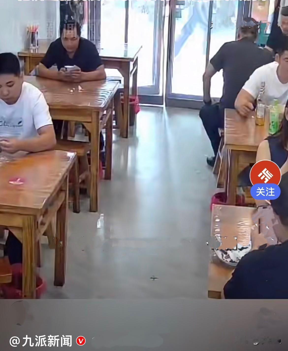 近日，河南周口，一段普通人之间的双向温暖，感动了我……
        年初的时