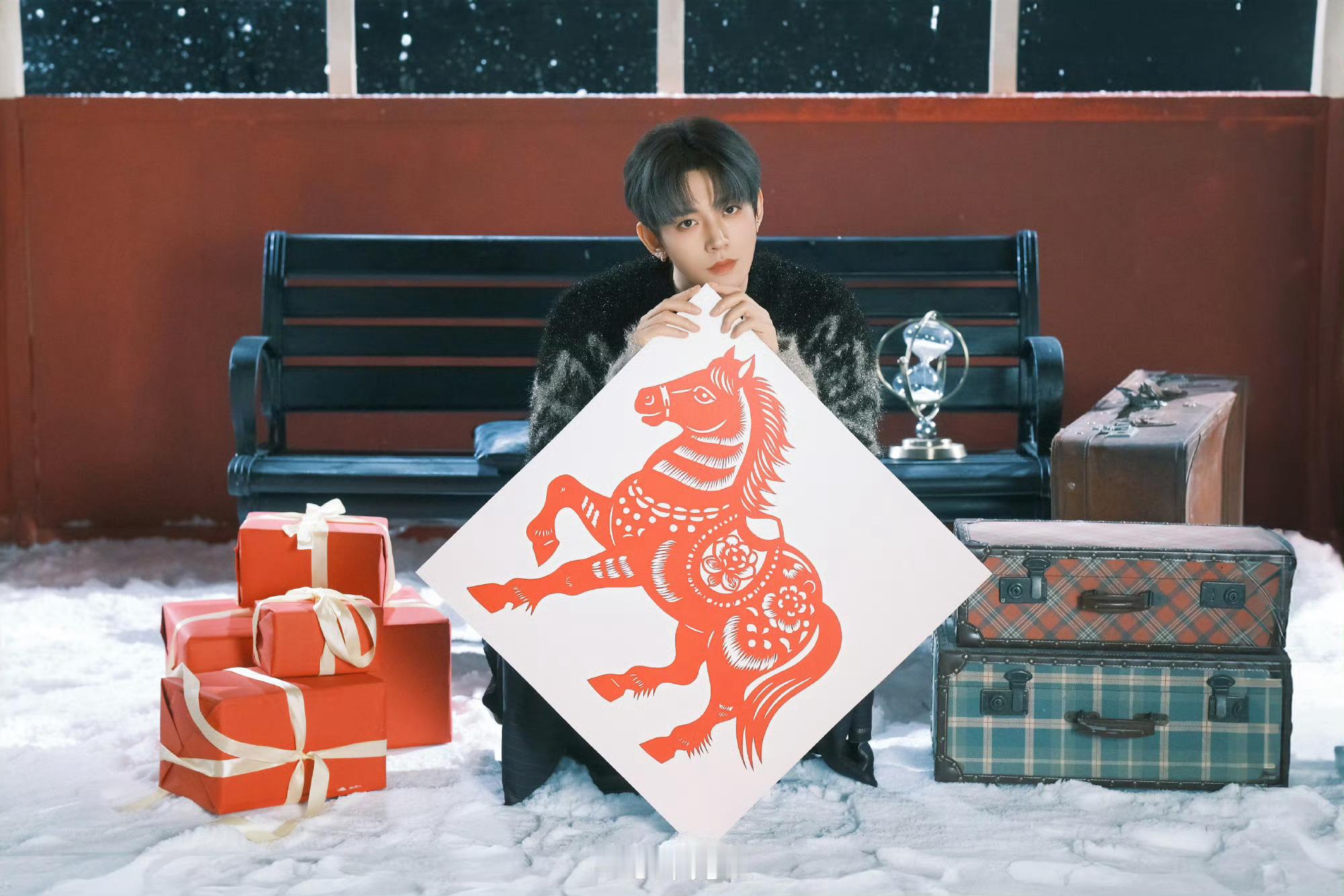 邓为回内蒙过年了草原王子归巢啦！终于回到熟悉的家乡，安心陪伴家人，好好吃饭好好休