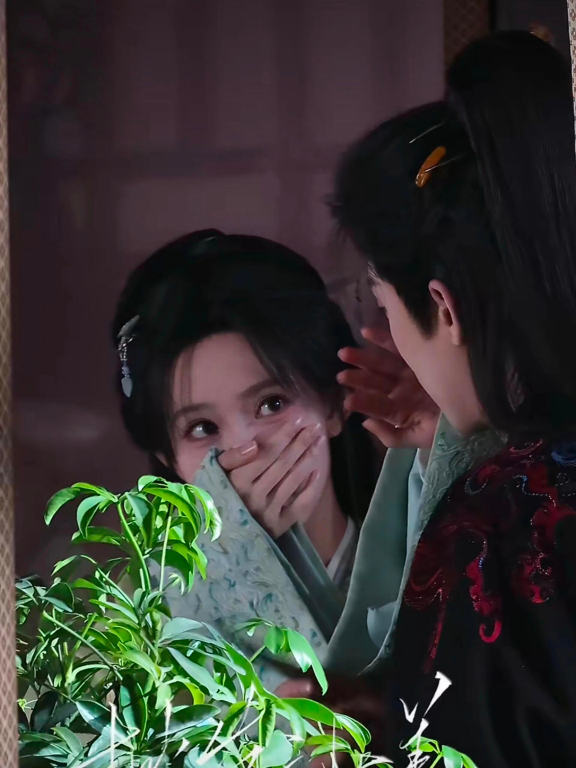 孟子义用手捂王鹤棣嘴巴孟子义捂着王鹤棣的嘴巴 期待这个景妙 