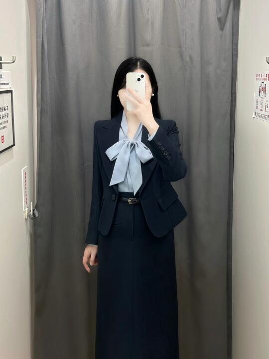 🎞️瘦了，更有OL气质了～