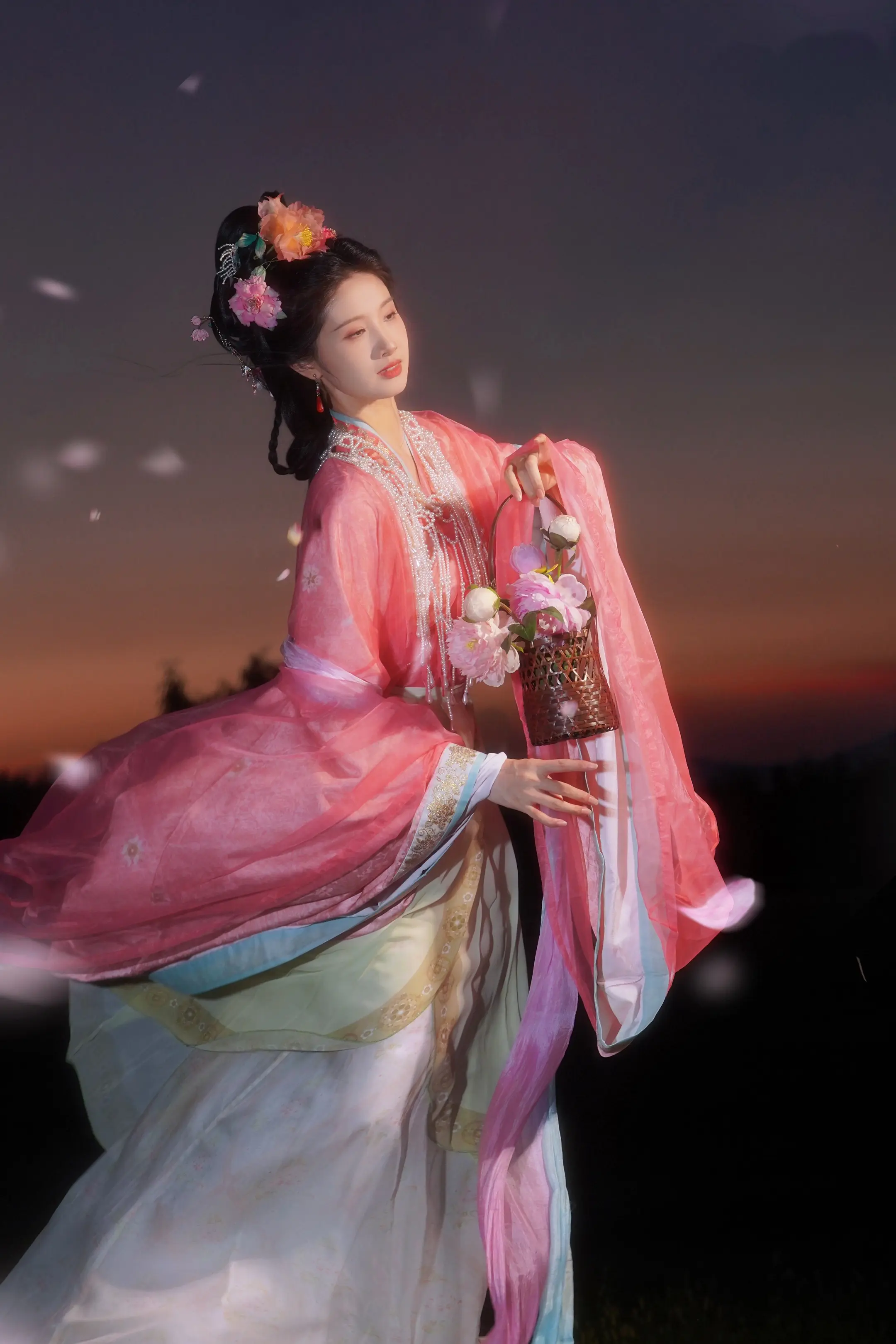 乞巧节愿大家都能所得皆所乞，皆得所巧。