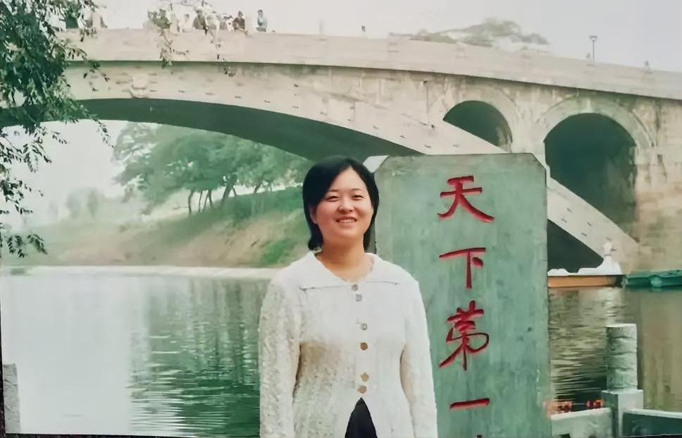 哪位老师知道这个天下第一桥是在哪个地方？