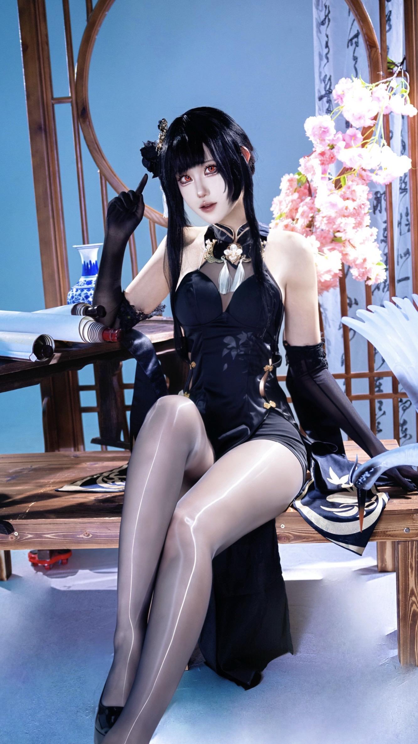 指挥官，欢迎回港。