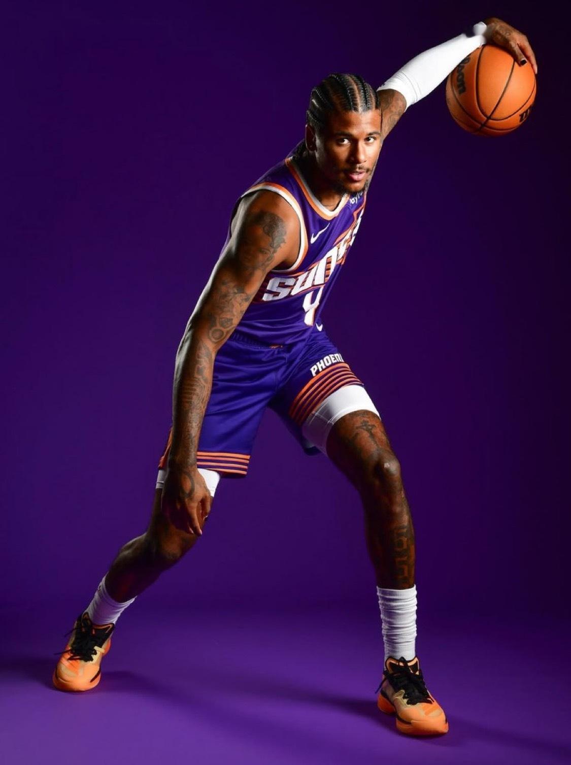 狄龙缺席对阵快船的比赛格林复出 ​​​