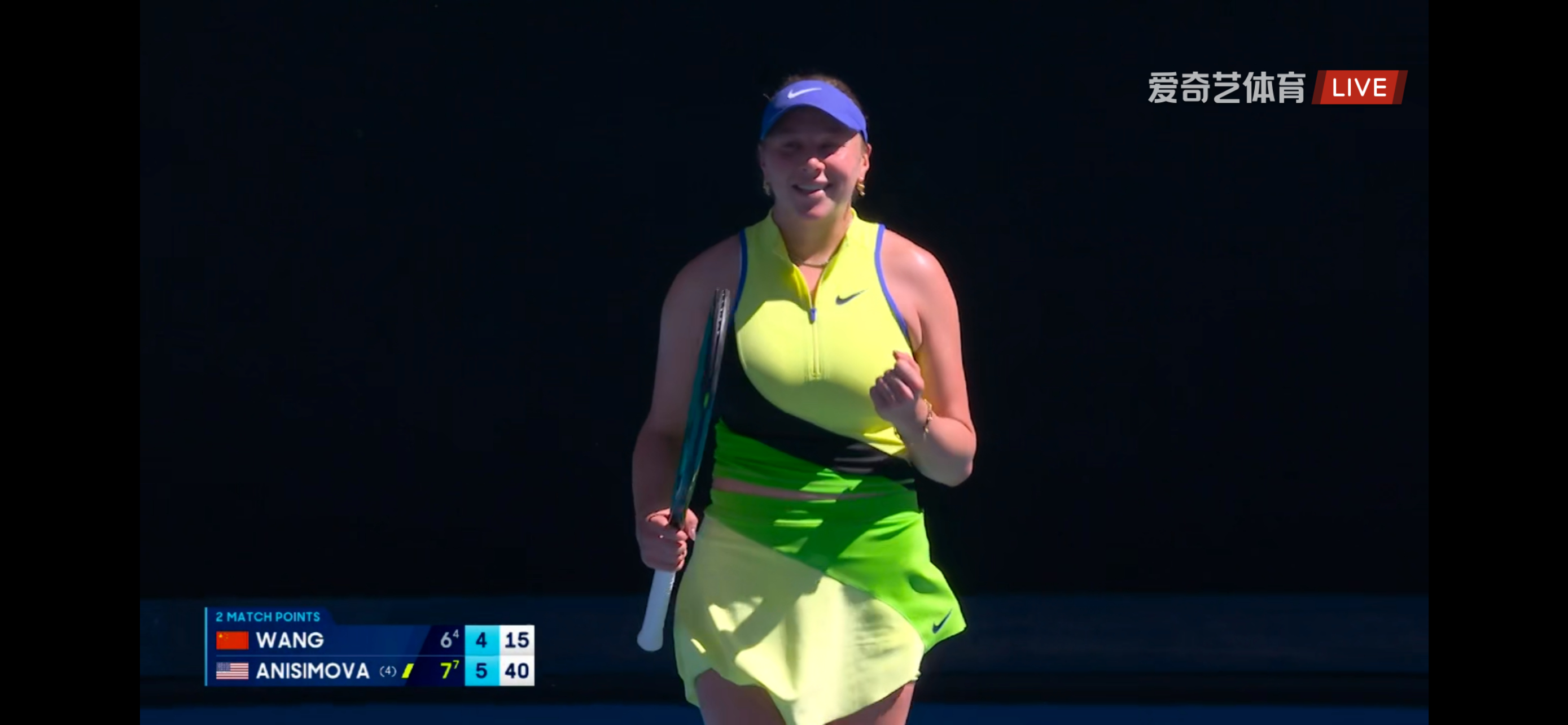 王欣瑜 6-7(4)、4-6 不敌阿尼西莫娃，止步澳网2026 16强。王欣瑜今