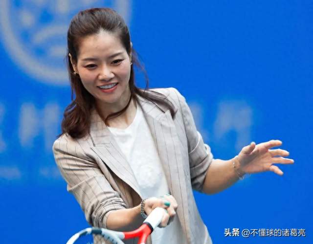 李娜亲口澄清：退役是因为膝盖，怀孕是后话！先孕后退纯属误会