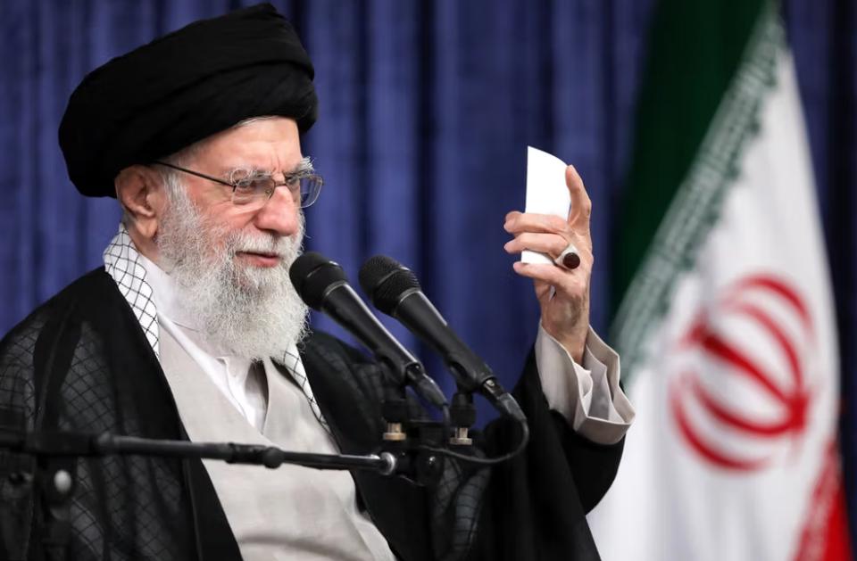 美伊冲突，出现了3个赢家，10个输家，都是谁？

美国和伊朗在打仗，但全球至少一