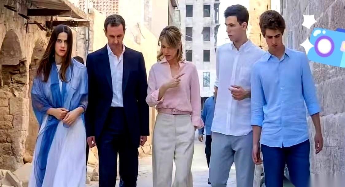 叙利亚前总统阿萨德，拿到俄罗斯国籍了。
不是什么政治庇护，是正儿八经的公民身份。