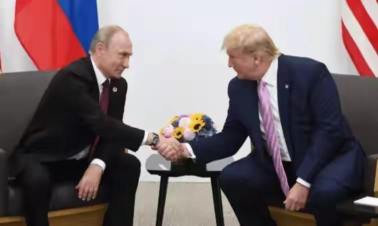 特朗普态度又变，美俄关系升级，普京连夜作出重要决定