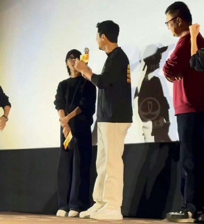 谢楠告诉吴京会有人为你而来 《镖人》合肥路演，谢楠谈影片心灵触动，刀马精神让她落