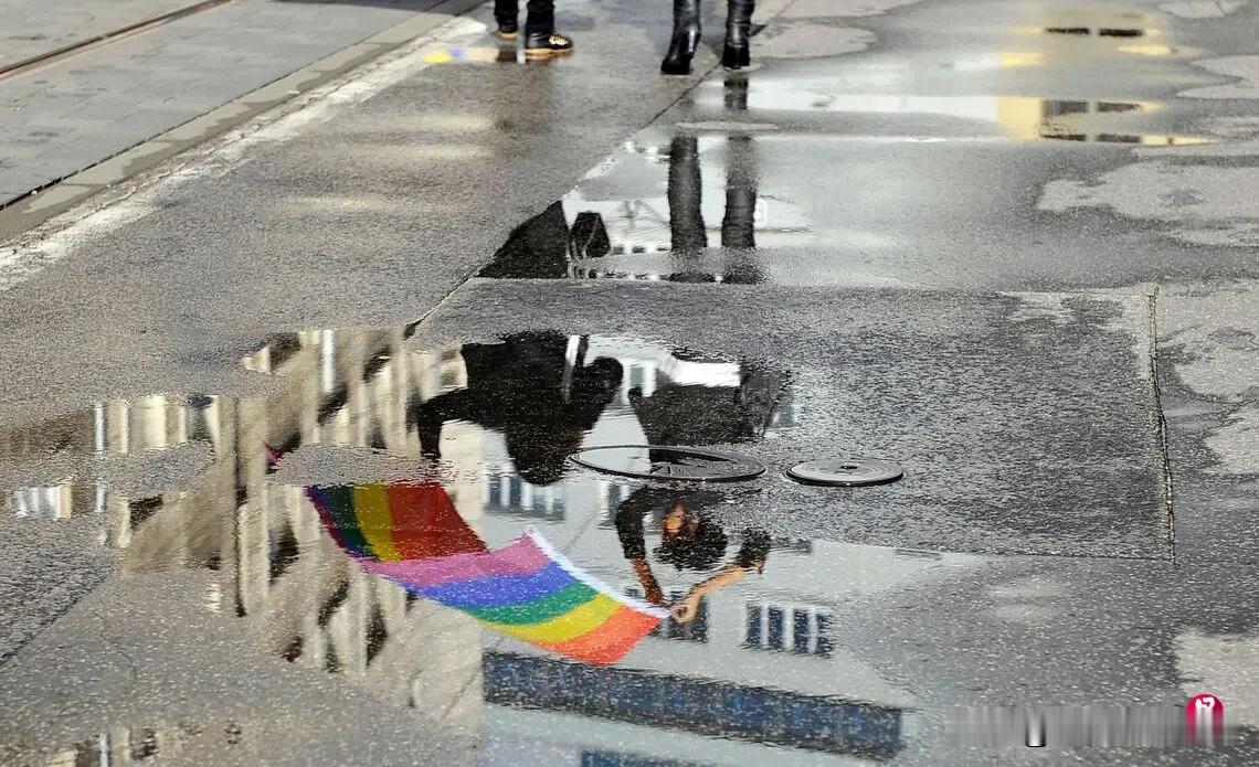 跨越人中的同意？ 欧盟最高法院：必须承认其他成员国注册的同性婚姻
欧洲最高法院1