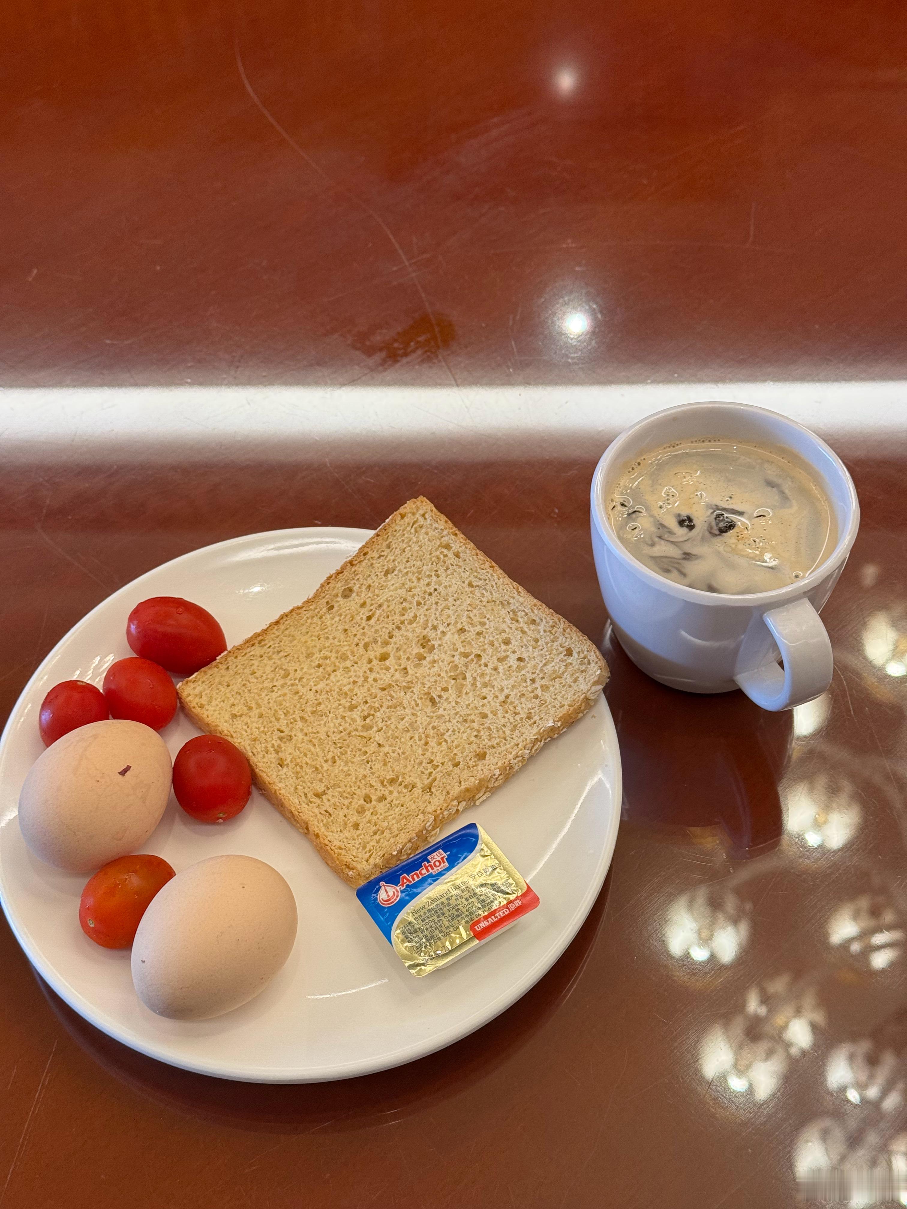 好消息，体重重回50kg，也不知道是瘦了，还是我的肌肉掉了