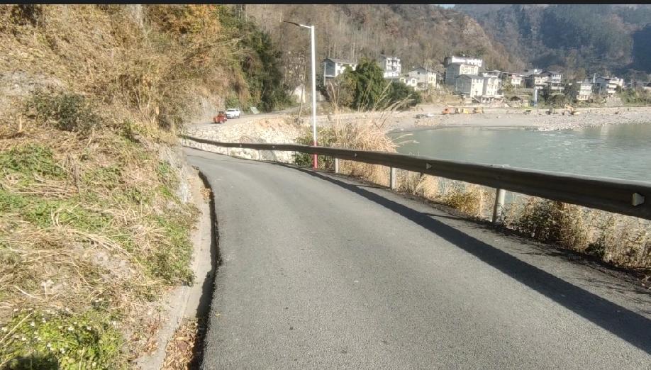 晒图笔记大赛河边小村庄