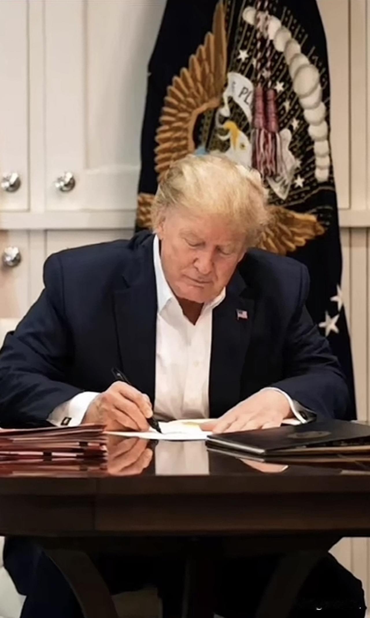 新思维：美国很“牛”，中国超“酷”

清晨，老家的麻雀们叽叽喳喳地催我起床，安排