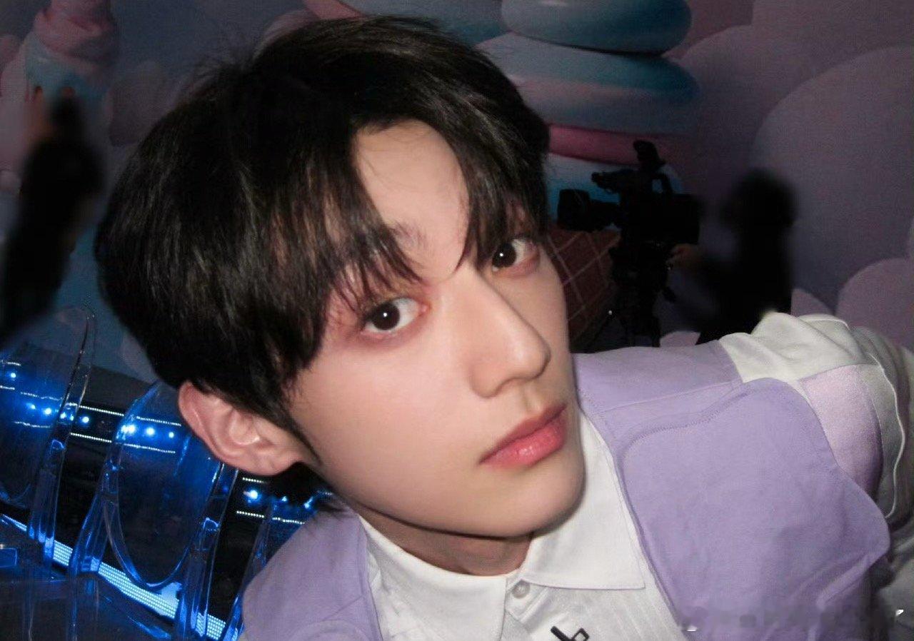 赖伟明 好六这期好六表现太圈粉了！是谁还不认识这个宝藏男孩～你好星期六