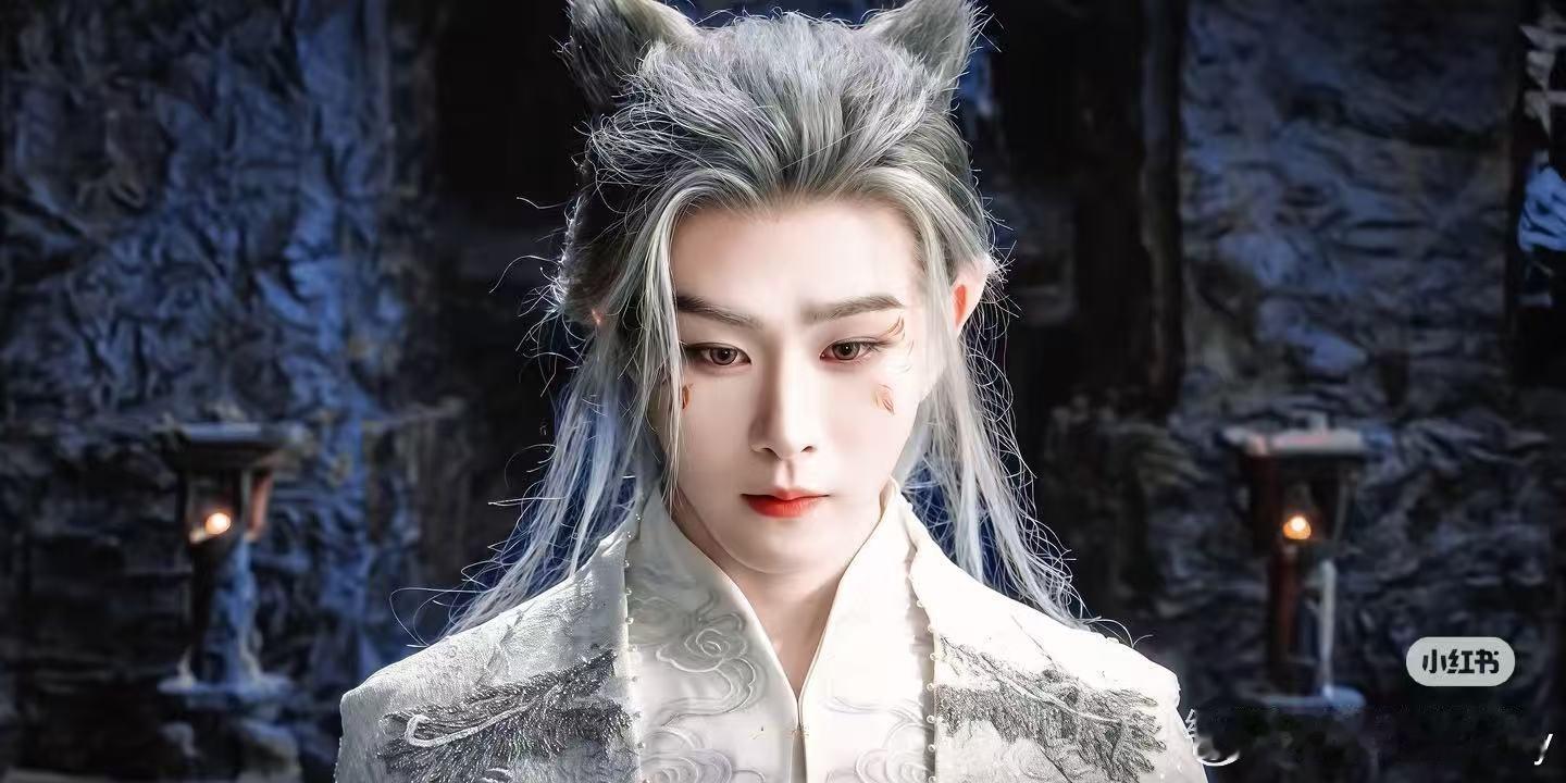 月鳞绮纪主演热播剧集角色吸粉榜田嘉瑞可以的，月鳞绮纪播出效果很好，这个剧热度很高