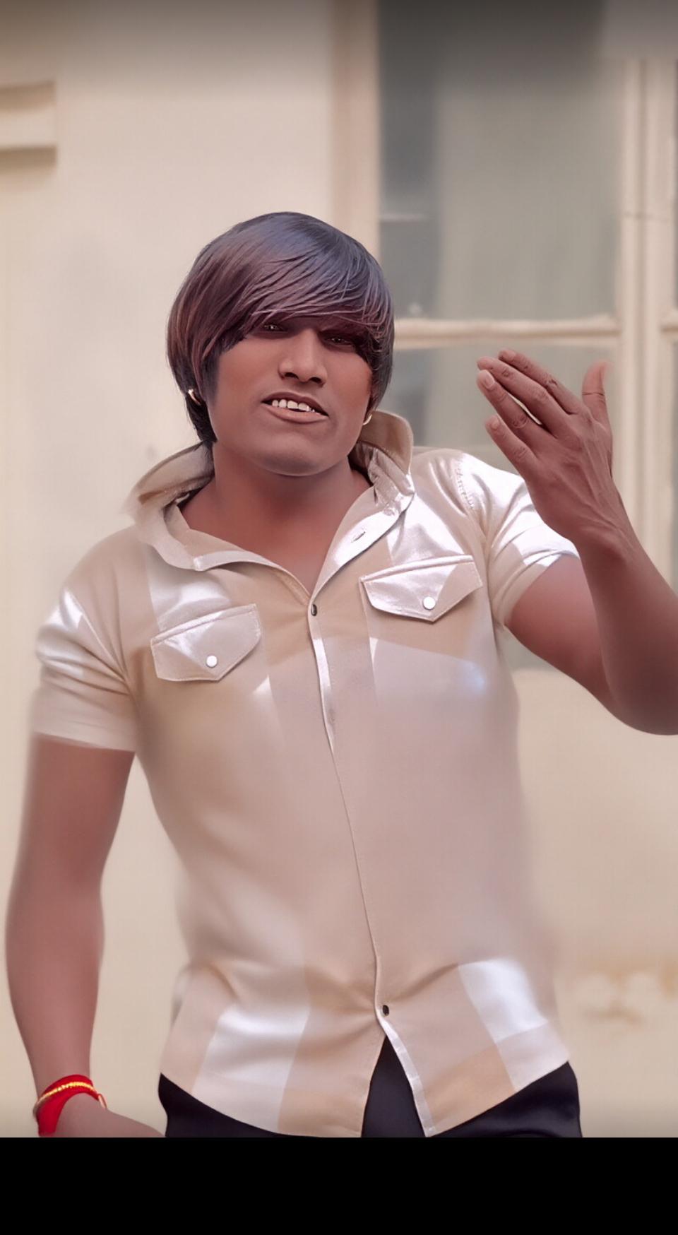 时尚达人穿搭指南：复古风短袖衬衫，轻松演绎都市潮男风范！👕👏