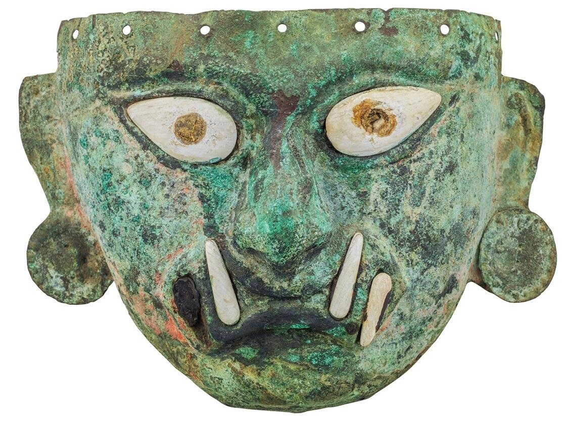 秘鲁利马Larco美术馆藏100〜800年莫切文化 嵌贝壳面具 