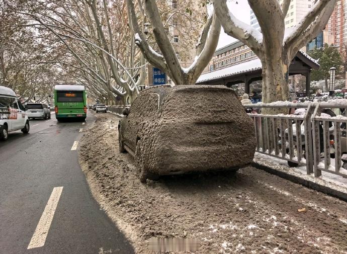如果告诉你，上面的是雪，大家还觉得“浪漫”吗？