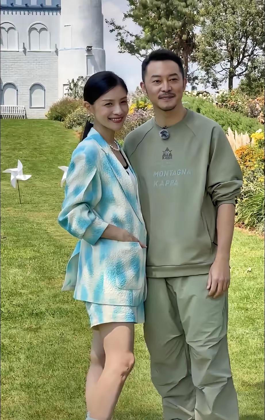 沙溢
胡可
夫妻照