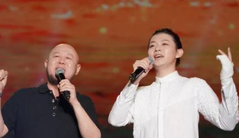 6月7号陈露和网红妖怪一起拍视频，说手里有霍尊撒谎的证据。结果6月8号霍尊工作室